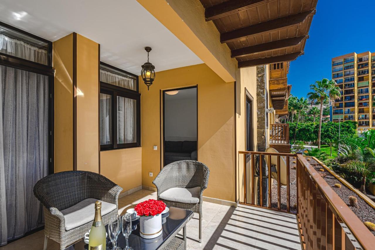 Amazing 3 Bedroom Apartment On The First Line Of The Best Las Americas Beach, Air Conditioner And Terrace Ocean View Playa de las Americas  Ngoại thất bức ảnh